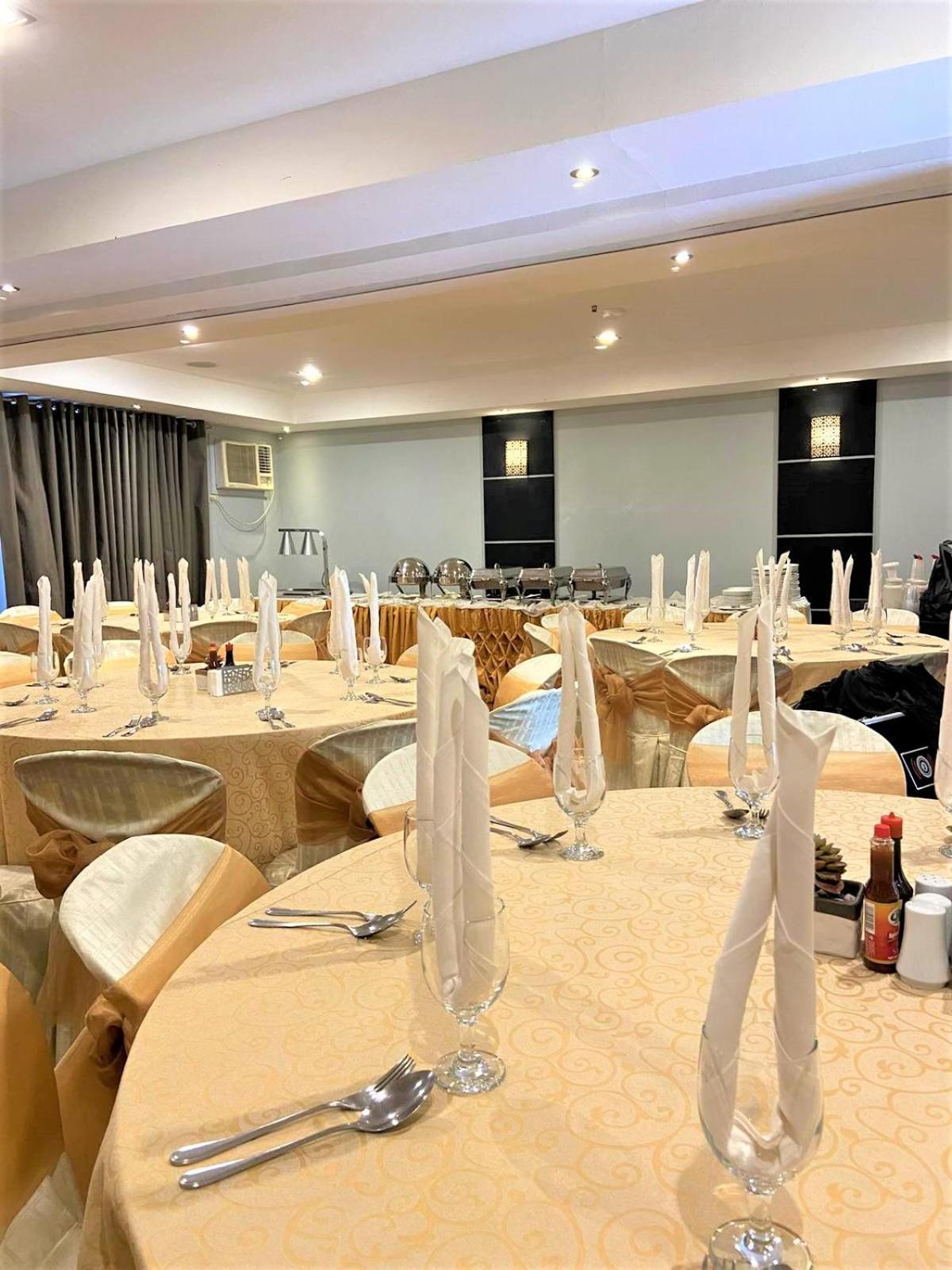 Copacabana Apartment Hotel Pasay Exteriör bild