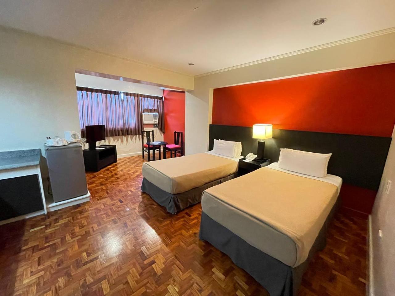 Copacabana Apartment Hotel Pasay Exteriör bild